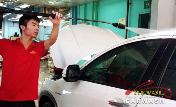 Full body power wash at Revol Carz Singapore